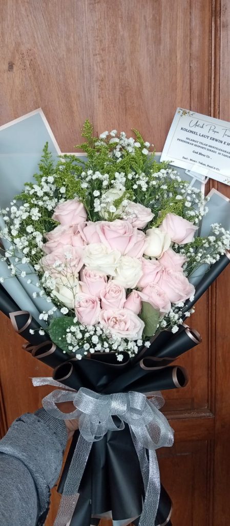 Jual Buket Bunga Valentine Dan Bunga Mawar Bandung