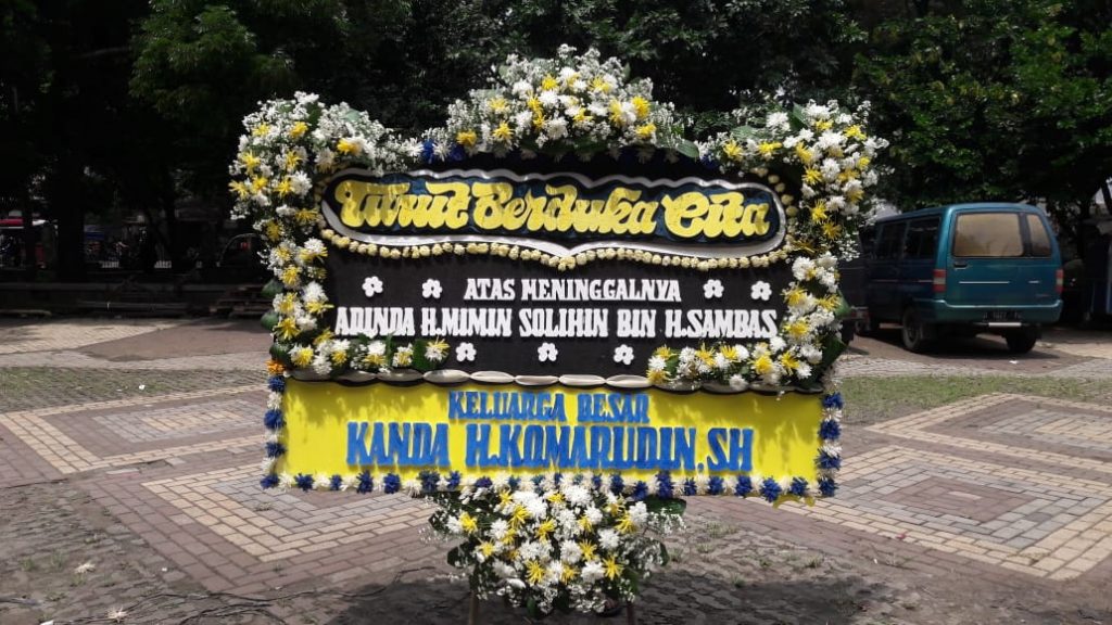 Karangan-Bunga-Papan-Duka-Cita-Bandung